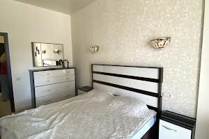 квартира за адресою Французький бульв., 60в