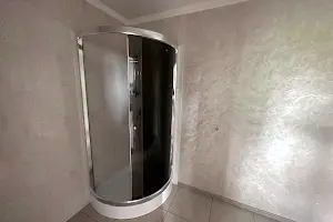 комерційна за адресою Проскурівська вул., 1