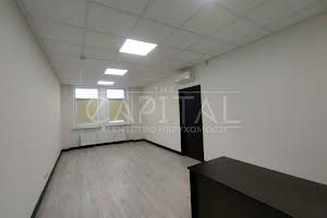 комерційна за адресою Спаська вул., 5