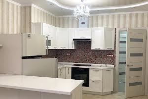 квартира за адресою Анни Ахматової вул., 22