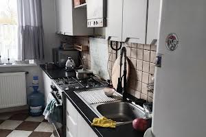 будинок за адресою Поповича