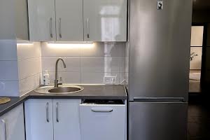 квартира за адресою Роксоляни вул., 43б