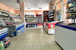 комерційна за адресою Кушніра, 80