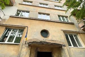 квартира за адресою Гетьмана Петра Дорошенка вул. (), 71