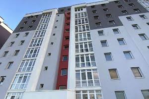 квартира за адресою Шухевича, 1