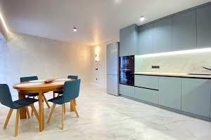 квартира по адресу Степана Бандеры ул., 77а