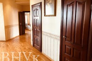квартира за адресою петлюри, 54а