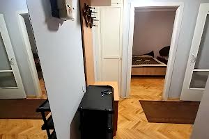 квартира за адресою Берегова вул., 34