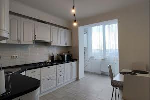 квартира за адресою Залізнична вул., 4в