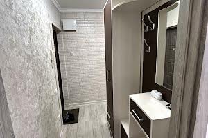 квартира за адресою Космонавтів вул., 24