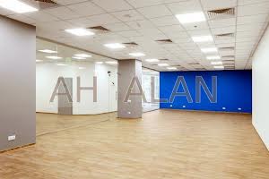 комерційна за адресою Жилянська вул., 75