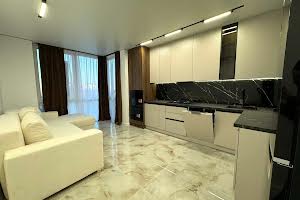 квартира за адресою Степана Бандери вул., 77