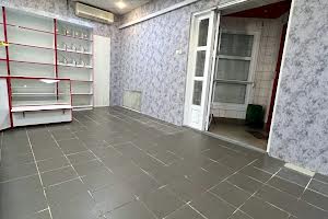 комерційна за адресою Шевченка вул., 3