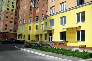 комерційна за адресою Гната Хоткевича вул. (Червоногвардійська), 10