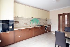 квартира за адресою Слобідська вул., 22
