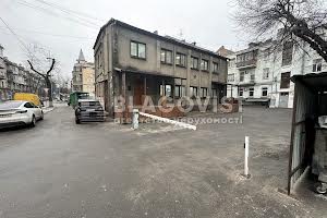 комерційна за адресою Ярославська вул., 39