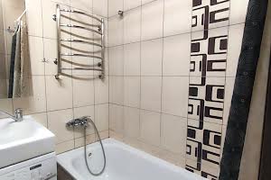 квартира за адресою Степана Бандери вул., 49/1