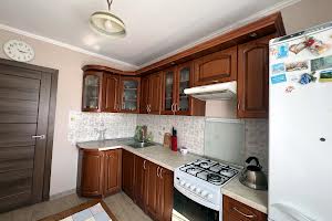 квартира за адресою Макарова, 52