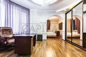 будинок за адресою Тодося Осьмачки вул. (Горького)