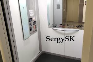 комерційна за адресою Центральна вул., 21-А