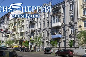 комерційна за адресою Саксаганського, 30
