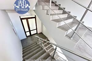 комерційна за адресою Ярослава Мудрого вул. (Моріса Тореза), 64б