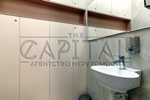 комерційна за адресою Володимирська вул., 86