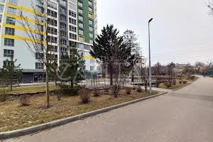 комерційна за адресою Вишгородська вул., 45