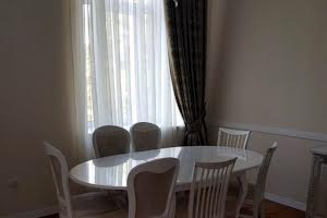 квартира за адресою Європейська пл. (Катерининська), 33