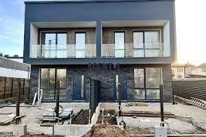 будинок за адресою Центральна вул.
