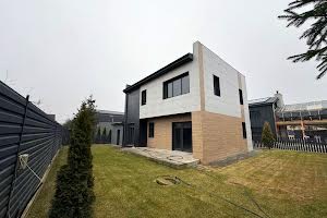 дом по адресу с. Вишенки, Золочівська, 8