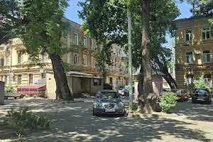 квартира за адресою Канатна вул., 81