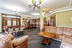 будинок за адресою Збруцька вул. (Москворіцька), 5