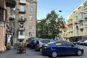 коммерческая по адресу Крещатик ул. (Kreschatic), 21