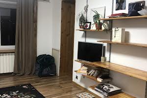 квартира за адресою Петра Радченка вул., 8