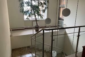 коммерческая по адресу Василия Тютюнника ул. (Анрі Барбюса), 5-В