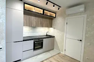 квартира за адресою Одеса, Перлинна вул., 3