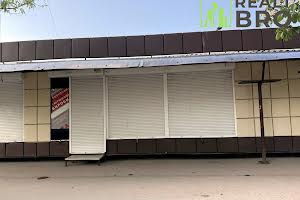 комерційна за адресою Соборна вул., 1
