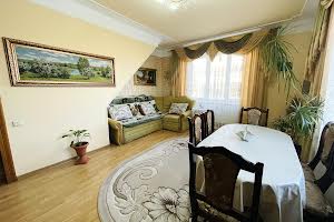 квартира за адресою Миколи Зерова вул., 11