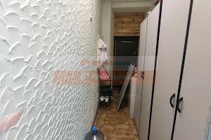 комерційна за адресою Костянтинівська вул., 27-Б