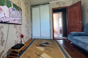 квартира за адресою Познанська вул., 11Б