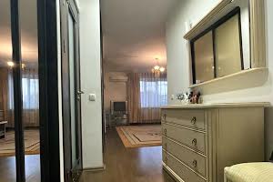 квартира по адресу Митрополита Шептицкого ул., 5
