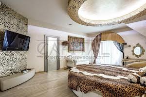 дом по адресу с. Вишенки, Центральна, 3