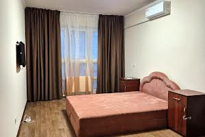квартира за адресою Софії Русової вул., 7