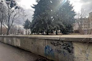 комерційна за адресою Просвіти вул., 1