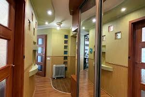 квартира за адресою Семафорна вул., 32