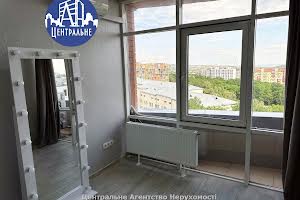 комерційна за адресою Рівненська вул., 5а