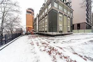 коммерческая по адресу Василия Тютюнника ул. (Анрі Барбюса), 3