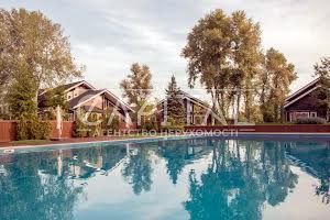 будинок за адресою Київ, Квіткова