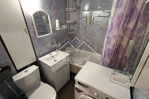 квартира за адресою Металургів просп., 21
